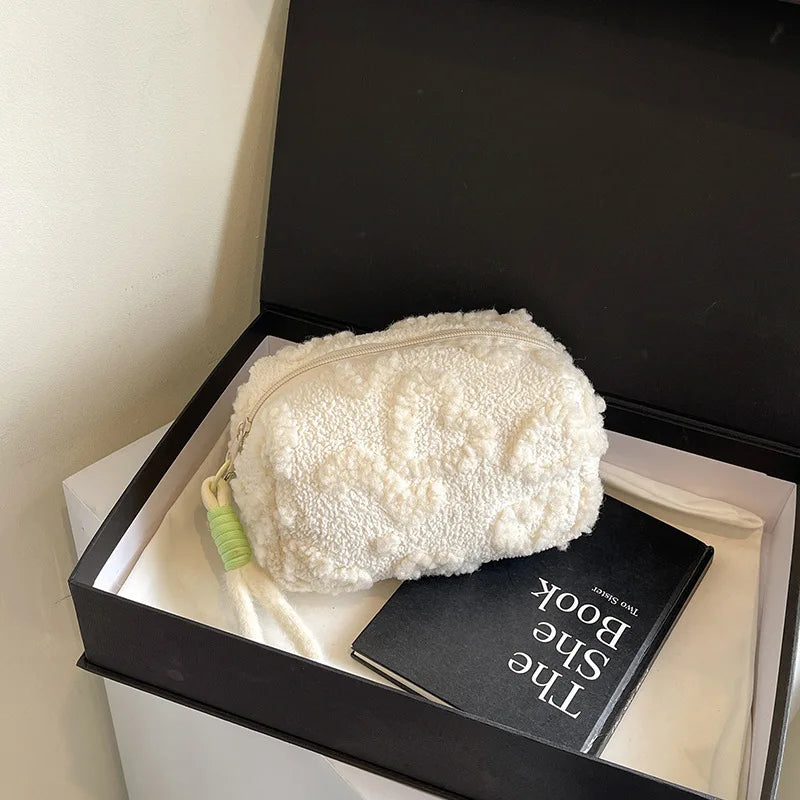 CLOUDY HEARTS COLLECTIONS