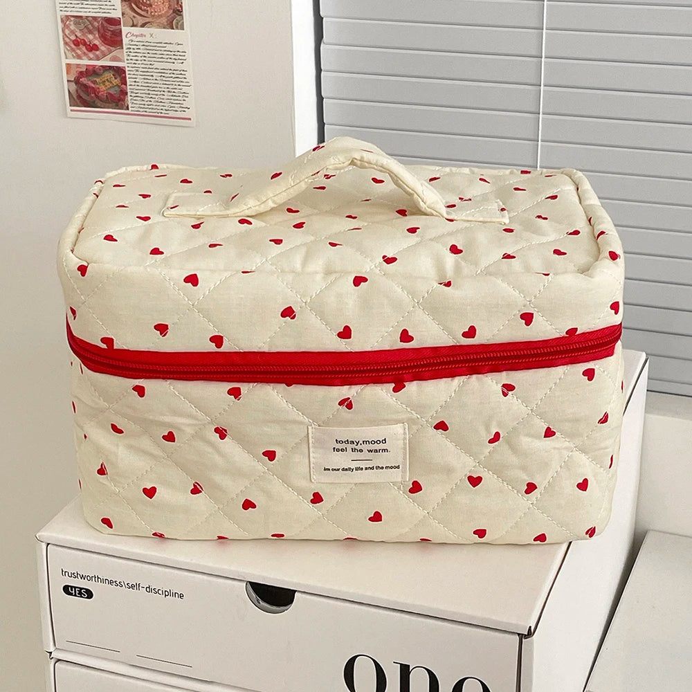 HEART MAKEUP BAG