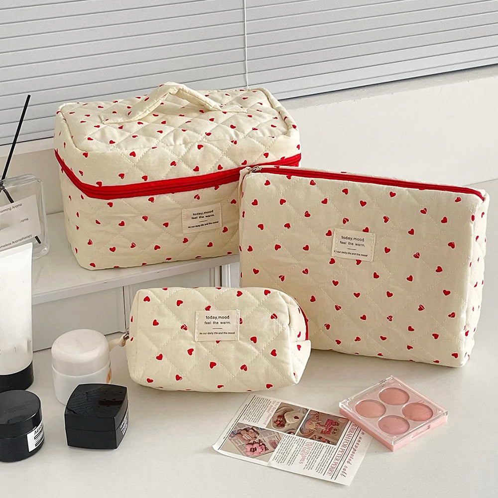 HEART MAKEUP BAG
