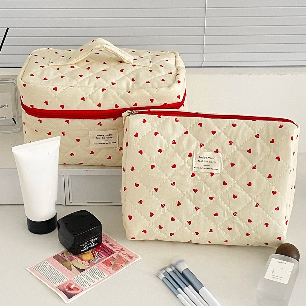 HEART MAKEUP BAG
